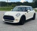 Білий Міні Cooper, об'ємом двигуна 1.5 л та пробігом 56 тис. км за 4007 $, фото 2 на Automoto.ua
