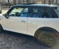 Белый Мини Купер, объемом двигателя 1.5 л и пробегом 98 тыс. км за 13300 $, фото 10 на Automoto.ua
