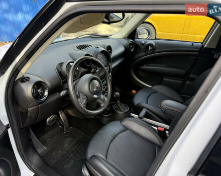 Білий Міні Cooper, об'ємом двигуна 1.6 л та пробігом 75 тис. км за 13500 $, фото 8 на Automoto.ua