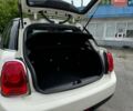 Білий Міні Cooper, об'ємом двигуна 1.5 л та пробігом 86 тис. км за 12440 $, фото 10 на Automoto.ua
