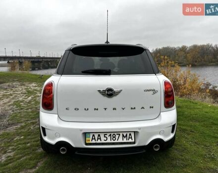 Белый Мини Купер, объемом двигателя 2 л и пробегом 213 тыс. км за 14500 $, фото 4 на Automoto.ua