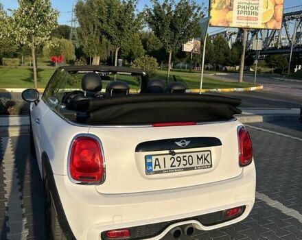 Білий Міні Cooper, об'ємом двигуна 2 л та пробігом 71 тис. км за 16800 $, фото 3 на Automoto.ua
