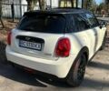 Белый Мини Купер, объемом двигателя 1.5 л и пробегом 98 тыс. км за 13300 $, фото 6 на Automoto.ua