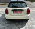Белый Мини Купер, объемом двигателя 1.5 л и пробегом 207 тыс. км за 10994 $, фото 3 на Automoto.ua