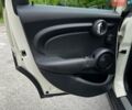 Білий Міні Cooper, об'ємом двигуна 1.5 л та пробігом 86 тис. км за 12440 $, фото 25 на Automoto.ua