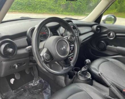 Білий Міні Cooper, об'ємом двигуна 1.5 л та пробігом 56 тис. км за 4007 $, фото 9 на Automoto.ua