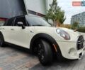Білий Міні Cooper, об'ємом двигуна 2 л та пробігом 138 тис. км за 17490 $, фото 30 на Automoto.ua