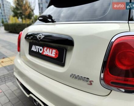 Білий Міні Cooper, об'ємом двигуна 2 л та пробігом 138 тис. км за 17490 $, фото 18 на Automoto.ua