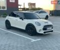 Белый Мини Купер, объемом двигателя 2 л и пробегом 140 тыс. км за 12000 $, фото 1 на Automoto.ua