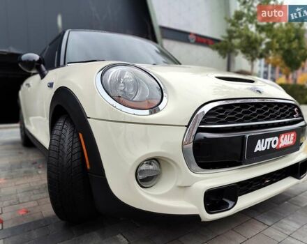 Білий Міні Cooper, об'ємом двигуна 2 л та пробігом 138 тис. км за 17490 $, фото 32 на Automoto.ua
