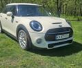 Білий Міні Cooper, об'ємом двигуна 2 л та пробігом 225 тис. км за 12999 $, фото 1 на Automoto.ua
