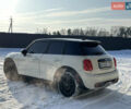 Білий Міні Cooper, об'ємом двигуна 2 л та пробігом 138 тис. км за 15999 $, фото 5 на Automoto.ua