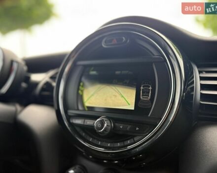 Білий Міні Cooper, об'ємом двигуна 1.5 л та пробігом 118 тис. км за 11900 $, фото 19 на Automoto.ua