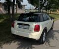 Білий Міні Cooper, об'ємом двигуна 1.5 л та пробігом 88 тис. км за 14250 $, фото 11 на Automoto.ua
