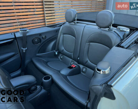 Белый Мини Купер, объемом двигателя 2 л и пробегом 64 тыс. км за 20500 $, фото 23 на Automoto.ua