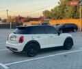 Белый Мини Купер, объемом двигателя 2 л и пробегом 140 тыс. км за 12000 $, фото 3 на Automoto.ua