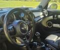 Білий Міні Cooper, об'ємом двигуна 2 л та пробігом 225 тис. км за 12999 $, фото 7 на Automoto.ua