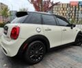 Білий Міні Cooper, об'ємом двигуна 2 л та пробігом 138 тис. км за 17490 $, фото 22 на Automoto.ua