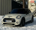 Білий Міні Cooper, об'ємом двигуна 2 л та пробігом 138 тис. км за 15999 $, фото 1 на Automoto.ua