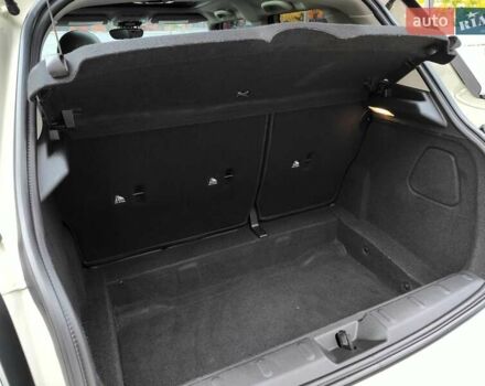 Білий Міні Cooper, об'ємом двигуна 2 л та пробігом 138 тис. км за 17490 $, фото 16 на Automoto.ua