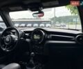 Білий Міні Cooper, об'ємом двигуна 1.5 л та пробігом 118 тис. км за 11900 $, фото 22 на Automoto.ua