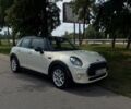 Білий Міні Cooper, об'ємом двигуна 1.5 л та пробігом 88 тис. км за 14250 $, фото 5 на Automoto.ua