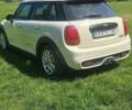 Білий Міні Cooper, об'ємом двигуна 2 л та пробігом 225 тис. км за 12999 $, фото 6 на Automoto.ua
