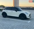 Белый Мини Купер, объемом двигателя 2 л и пробегом 140 тыс. км за 12000 $, фото 11 на Automoto.ua