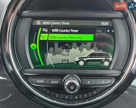 Белый Мини Купер, объемом двигателя 2 л и пробегом 170 тыс. км за 17500 $, фото 16 на Automoto.ua