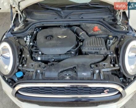 Білий Міні Cooper, об'ємом двигуна 2 л та пробігом 49 тис. км за 2000 $, фото 10 на Automoto.ua