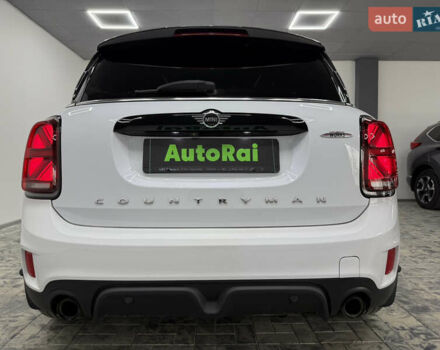 Белый Мини Купер, объемом двигателя 2 л и пробегом 76 тыс. км за 25900 $, фото 5 на Automoto.ua