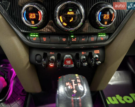 Белый Мини Купер, объемом двигателя 2 л и пробегом 76 тыс. км за 25900 $, фото 21 на Automoto.ua