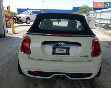 Білий Міні Cooper, об'ємом двигуна 2 л та пробігом 49 тис. км за 2000 $, фото 5 на Automoto.ua