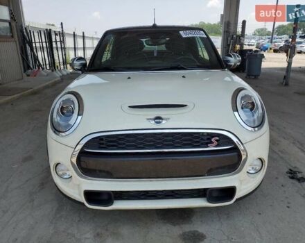 Білий Міні Cooper, об'ємом двигуна 2 л та пробігом 49 тис. км за 2000 $, фото 4 на Automoto.ua