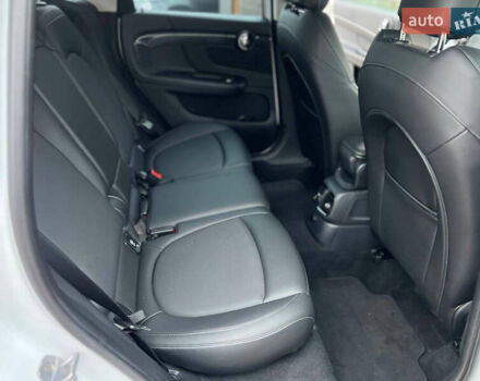 Белый Мини Купер, объемом двигателя 2 л и пробегом 170 тыс. км за 17500 $, фото 12 на Automoto.ua