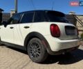 Белый Мини Купер, объемом двигателя 1.5 л и пробегом 128 тыс. км за 16900 $, фото 4 на Automoto.ua