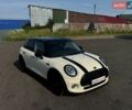Білий Міні Cooper, об'ємом двигуна 1.5 л та пробігом 128 тис. км за 16099 $, фото 9 на Automoto.ua
