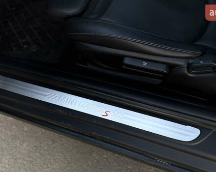 Белый Мини Купер, объемом двигателя 2 л и пробегом 123 тыс. км за 22000 $, фото 13 на Automoto.ua