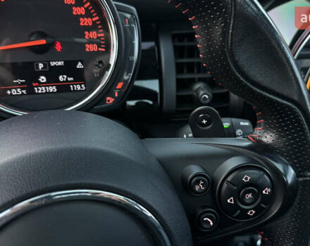 Белый Мини Купер, объемом двигателя 2 л и пробегом 123 тыс. км за 22000 $, фото 32 на Automoto.ua