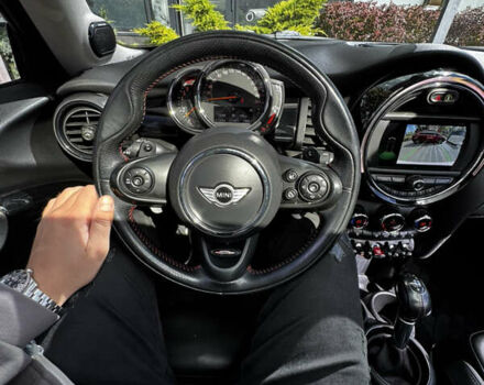 Білий Міні Cooper, об'ємом двигуна 2 л та пробігом 120 тис. км за 23200 $, фото 15 на Automoto.ua