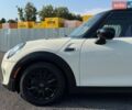 Білий Міні Cooper, об'ємом двигуна 1.5 л та пробігом 128 тис. км за 16099 $, фото 30 на Automoto.ua