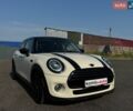 Білий Міні Cooper, об'ємом двигуна 1.5 л та пробігом 128 тис. км за 16099 $, фото 4 на Automoto.ua