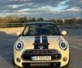 Белый Мини Купер, объемом двигателя 2 л и пробегом 67 тыс. км за 18700 $, фото 7 на Automoto.ua