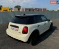 Білий Міні Cooper, об'ємом двигуна 1.5 л та пробігом 128 тис. км за 16099 $, фото 50 на Automoto.ua