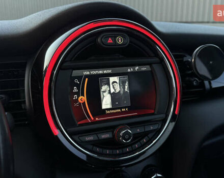 Белый Мини Купер, объемом двигателя 2 л и пробегом 123 тыс. км за 22000 $, фото 30 на Automoto.ua