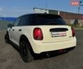 Білий Міні Cooper, об'ємом двигуна 1.5 л та пробігом 128 тис. км за 16099 $, фото 35 на Automoto.ua
