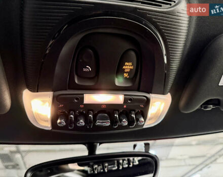 Белый Мини Купер, объемом двигателя 2 л и пробегом 53 тыс. км за 26500 $, фото 43 на Automoto.ua