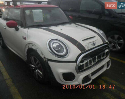 Белый Мини Купер, объемом двигателя 2 л и пробегом 53 тыс. км за 26500 $, фото 63 на Automoto.ua