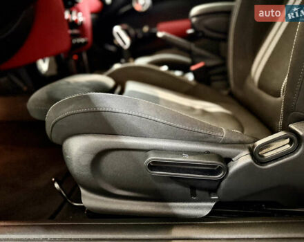 Белый Мини Купер, объемом двигателя 2 л и пробегом 53 тыс. км за 26500 $, фото 42 на Automoto.ua