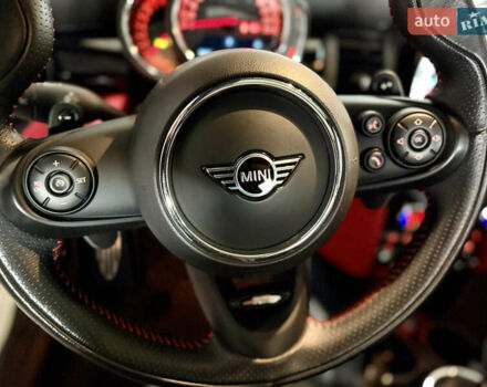 Белый Мини Купер, объемом двигателя 2 л и пробегом 53 тыс. км за 26500 $, фото 32 на Automoto.ua